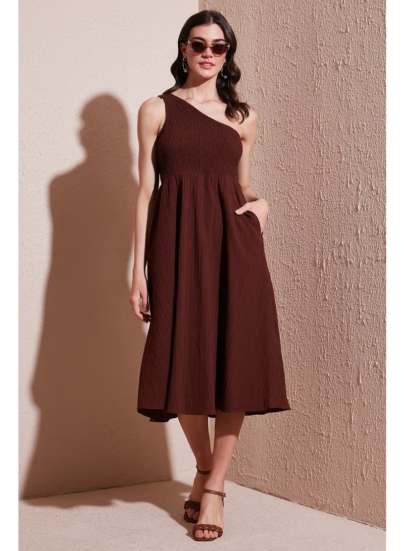 Lela One-Shoulder Midi Dress - Image 4